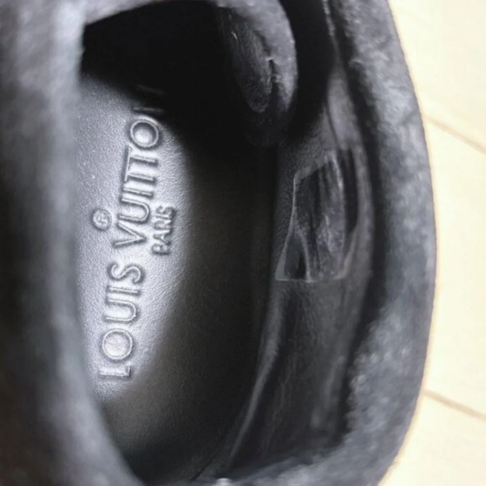 LOUIS VUITTON Boots Heel Monogram Suede Black EU36.5 RARE! - Picture 5 of 16